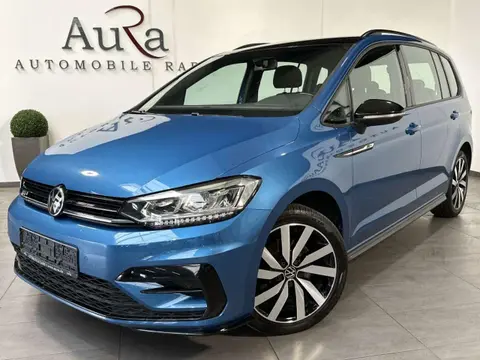 Used VOLKSWAGEN TOURAN Diesel 2020 Ad 