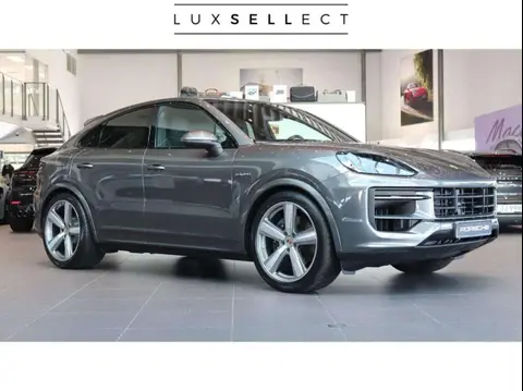 Used PORSCHE CAYENNE Hybrid 2024 Ad 