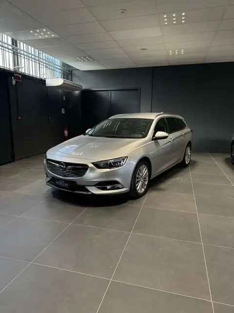 Used OPEL INSIGNIA Diesel 2018 Ad 