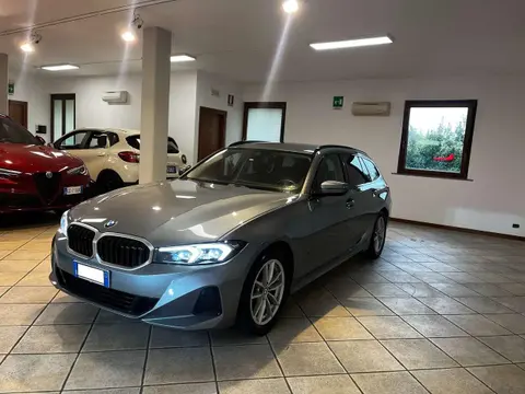 Used BMW SERIE 3 Hybrid 2022 Ad 