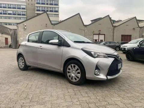 Annonce TOYOTA YARIS Essence 2015 d'occasion 