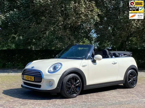 Annonce MINI COOPER Essence 2018 d'occasion 