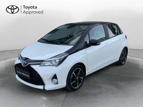 Used TOYOTA YARIS Hybrid 2016 Ad 