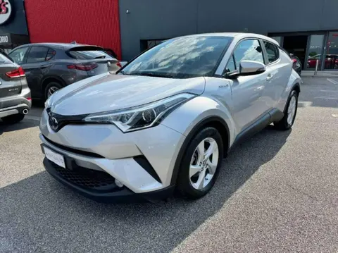 Annonce TOYOTA C-HR Hybride 2019 d'occasion 