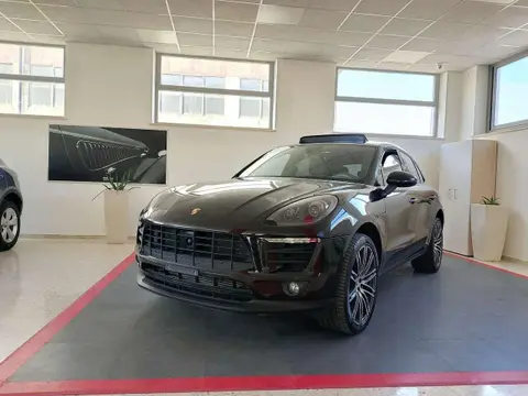 Used PORSCHE MACAN Diesel 2017 Ad 