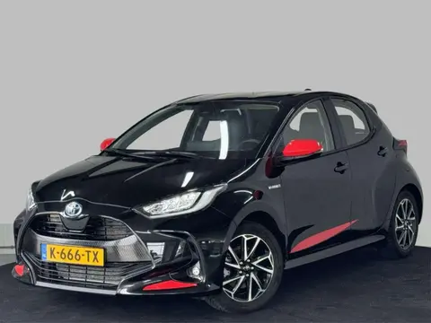 Used TOYOTA YARIS Hybrid 2021 Ad 