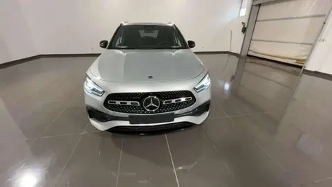 Used MERCEDES-BENZ CLASSE GLA Hybrid 2020 Ad 