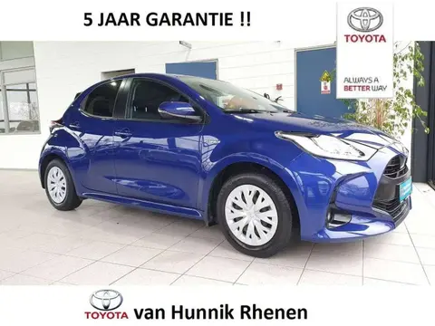 Used TOYOTA YARIS Hybrid 2021 Ad 