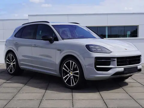 Used PORSCHE CAYENNE Hybrid 2024 Ad 