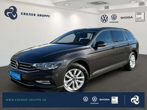 Used VOLKSWAGEN PASSAT Petrol 2024 Ad 