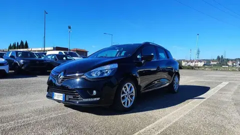 Used RENAULT CLIO Diesel 2018 Ad 