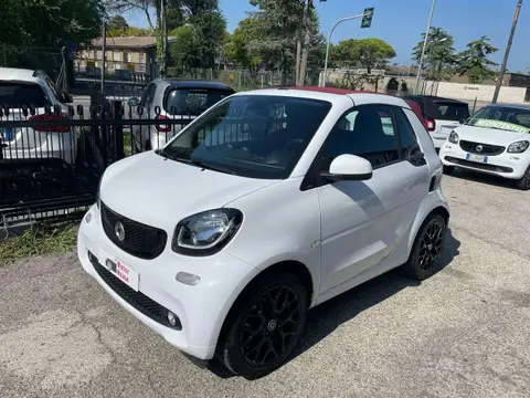 Annonce SMART FORTWO Essence 2017 d'occasion 