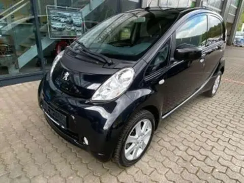 Used PEUGEOT ION Electric 2020 Ad 