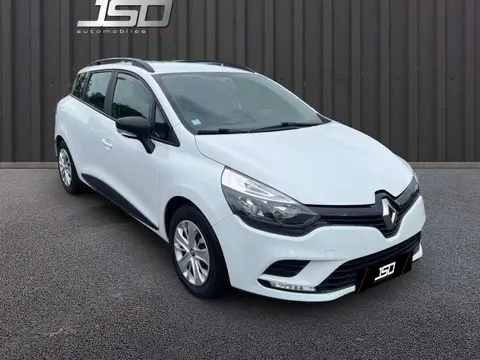 Used RENAULT CLIO Petrol 2017 Ad 