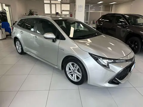 Used TOYOTA COROLLA Hybrid 2021 Ad 