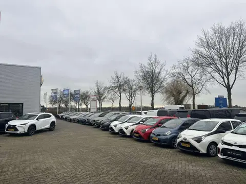 Used TOYOTA RAV4 Hybrid 2021 Ad 