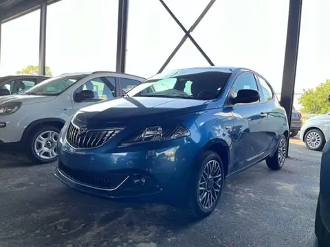 Used LANCIA YPSILON Hybrid 2023 Ad 