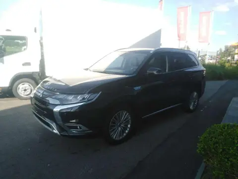 Used MITSUBISHI OUTLANDER Petrol 2019 Ad 