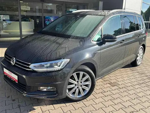 Used VOLKSWAGEN TOURAN Diesel 2016 Ad 