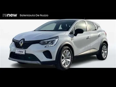 Used RENAULT CAPTUR Hybrid 2021 Ad 