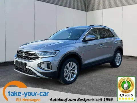 New VOLKSWAGEN T-ROC Petrol 2024 ad 