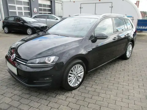 Used VOLKSWAGEN GOLF Petrol 2014 Ad 