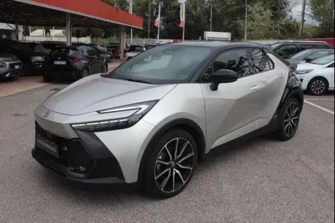 Used TOYOTA C-HR Hybrid 2023 Ad 