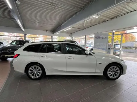 Used BMW SERIE 3 Hybrid 2022 Ad 