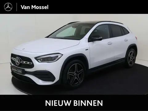 Used MERCEDES-BENZ CLASSE GLA Hybrid 2020 Ad 