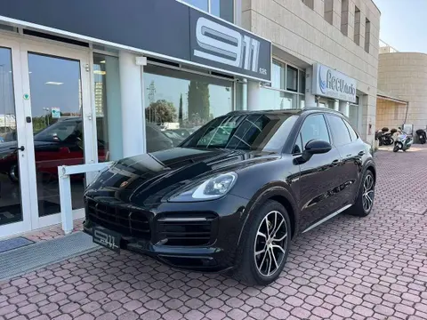 Used PORSCHE CAYENNE Hybrid 2019 Ad 