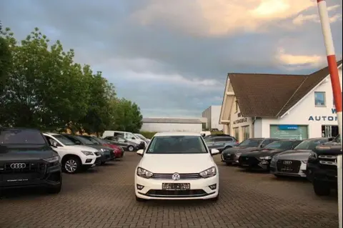 Used VOLKSWAGEN GOLF Petrol 2017 Ad 