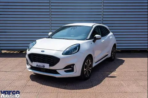 Used FORD PUMA Hybrid 2021 Ad 