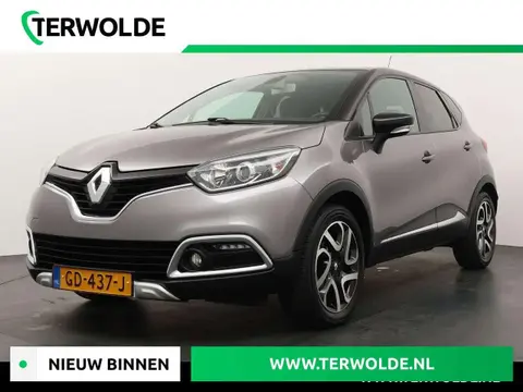 Used RENAULT CAPTUR Petrol 2015 Ad 