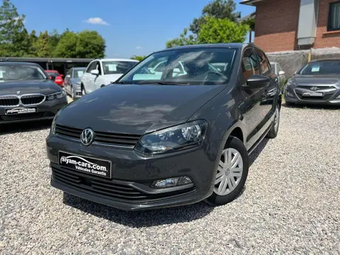 Used VOLKSWAGEN POLO Petrol 2015 Ad Belgium