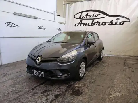 Annonce RENAULT CLIO Essence 2017 d'occasion 