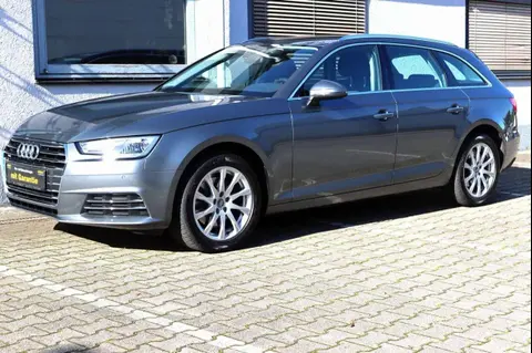 Used AUDI A4 Petrol 2018 Ad 