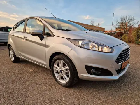 Annonce FORD FIESTA Essence 2015 d'occasion 