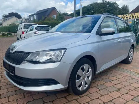 Used SKODA FABIA Petrol 2017 Ad 