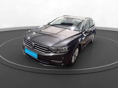 Annonce VOLKSWAGEN PASSAT Essence 2024 d'occasion 