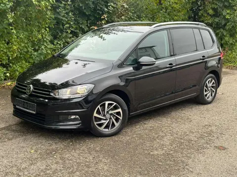 Used VOLKSWAGEN TOURAN Diesel 2018 Ad 