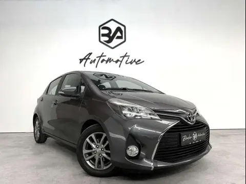 Annonce TOYOTA YARIS Essence 2015 d'occasion 