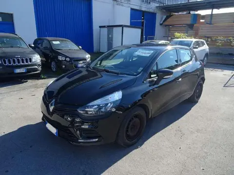 Used RENAULT CLIO Petrol 2018 Ad 