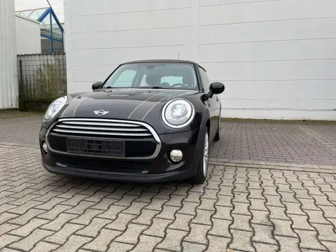 Used MINI COOPER Petrol 2015 Ad Germany