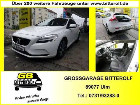 Annonce VOLVO V40 Essence 2019 d'occasion 