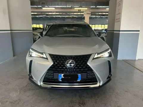 Annonce LEXUS UX Hybride 2020 d'occasion 