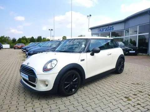 Used MINI ONE Petrol 2015 Ad 