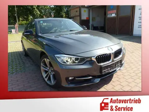 Used BMW SERIE 3 Petrol 2015 Ad 