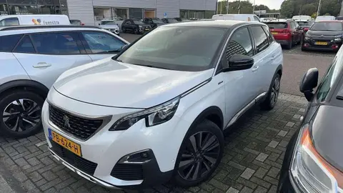 Used PEUGEOT 3008 Petrol 2017 Ad 