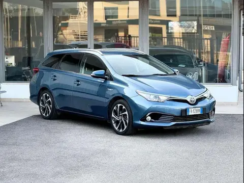 Used TOYOTA AURIS Hybrid 2015 Ad 