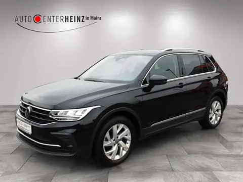 Used VOLKSWAGEN TIGUAN Petrol 2023 Ad 